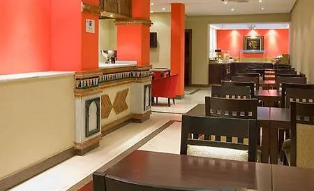 U-sense Centro 3*